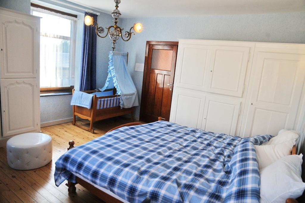 Gite Stone Lodge Bourcy Room photo